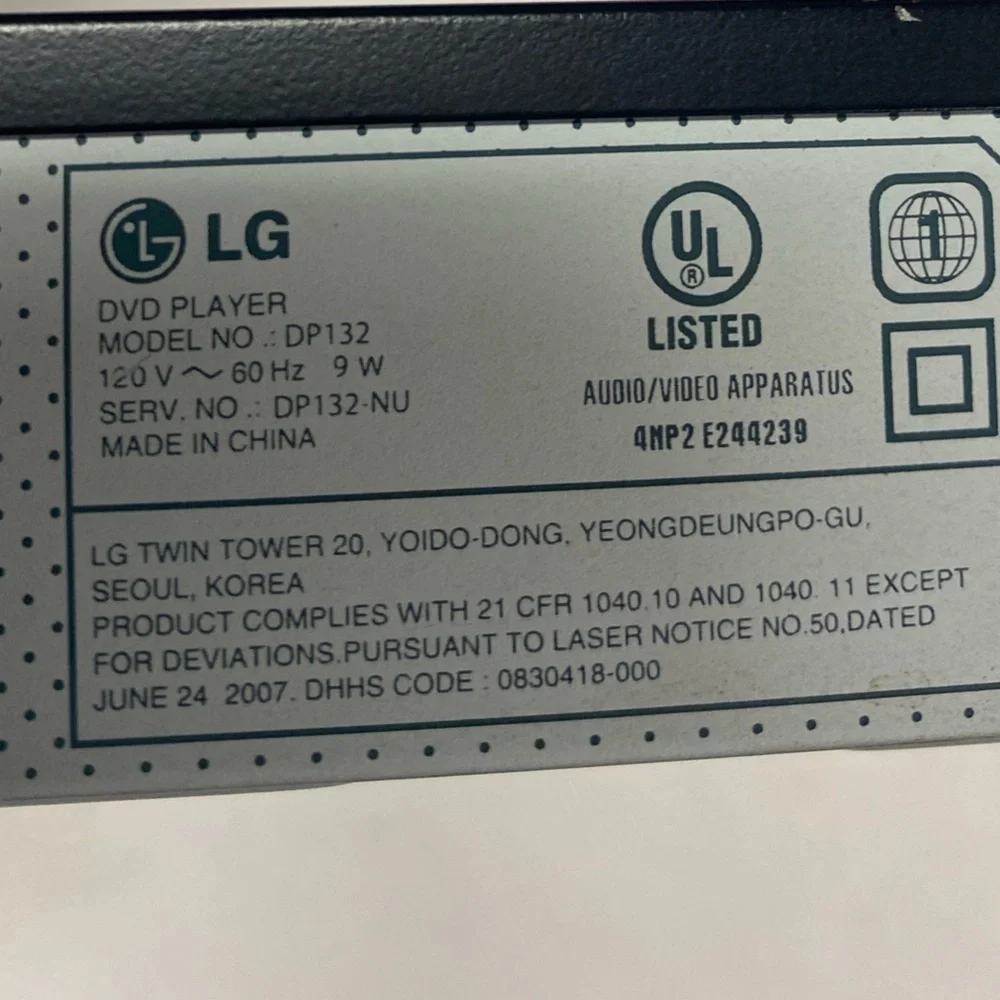 LG DVD/CD Player Model No. DP-132- powers on-ejects-no remote-hdmi cable